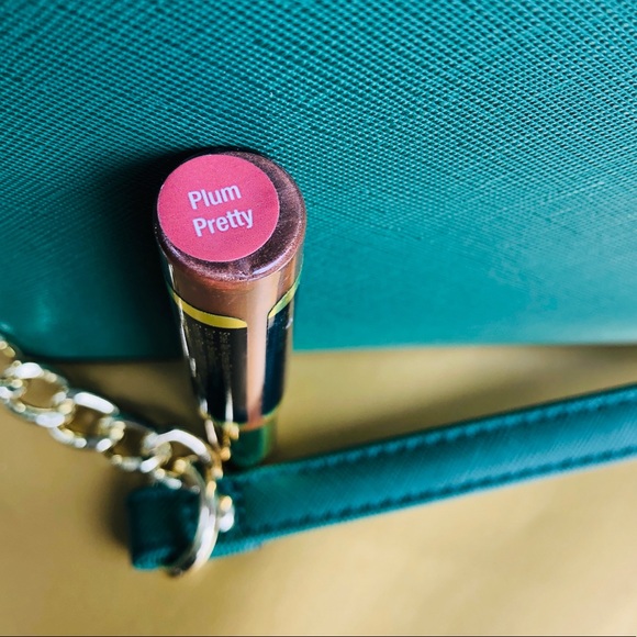 Plum Pretty ๐ฎ LipSense Long Lasting Lip Color - Picture 2 of 7